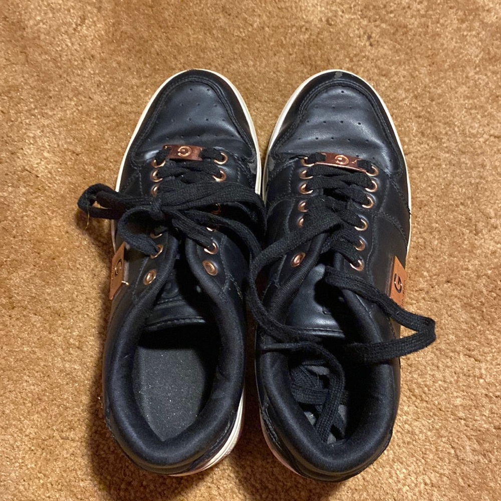 Black and Gold Guess Sneakers (Kids)